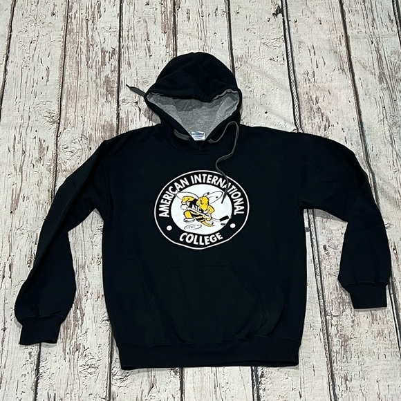 American International College Hockey Yellow Jackets Hoodie Sports Sweatshirt - Picture 1 of 5